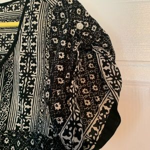 American Eagle Peasant Blouse